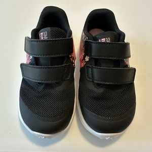 nike star runner black floral